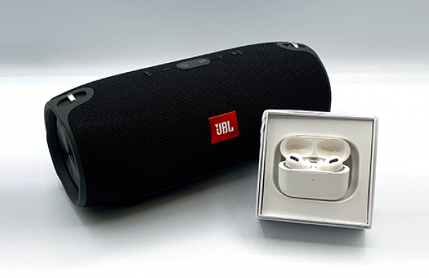 speakers and headphones 0 5x